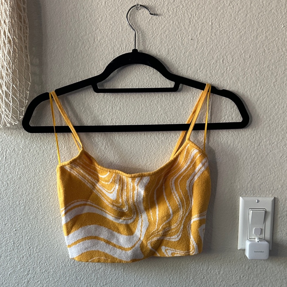 Pacsun Cropped Yellow Marble Style Top